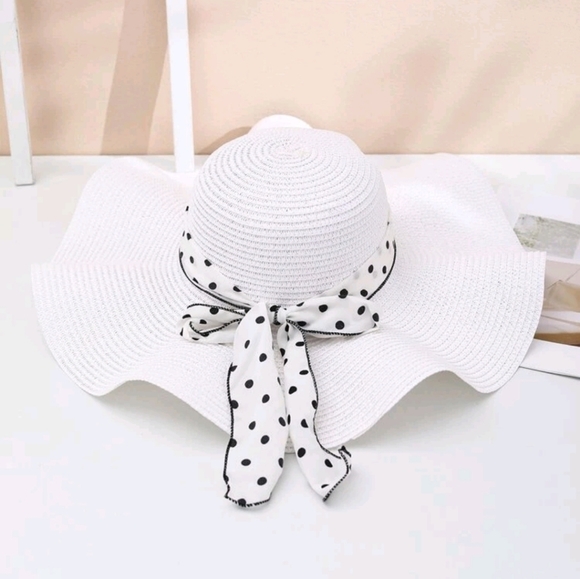 Summer Sun Trim Straw Hat - Picture 5 of 6